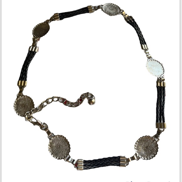 Belt - Picture 3 of 8